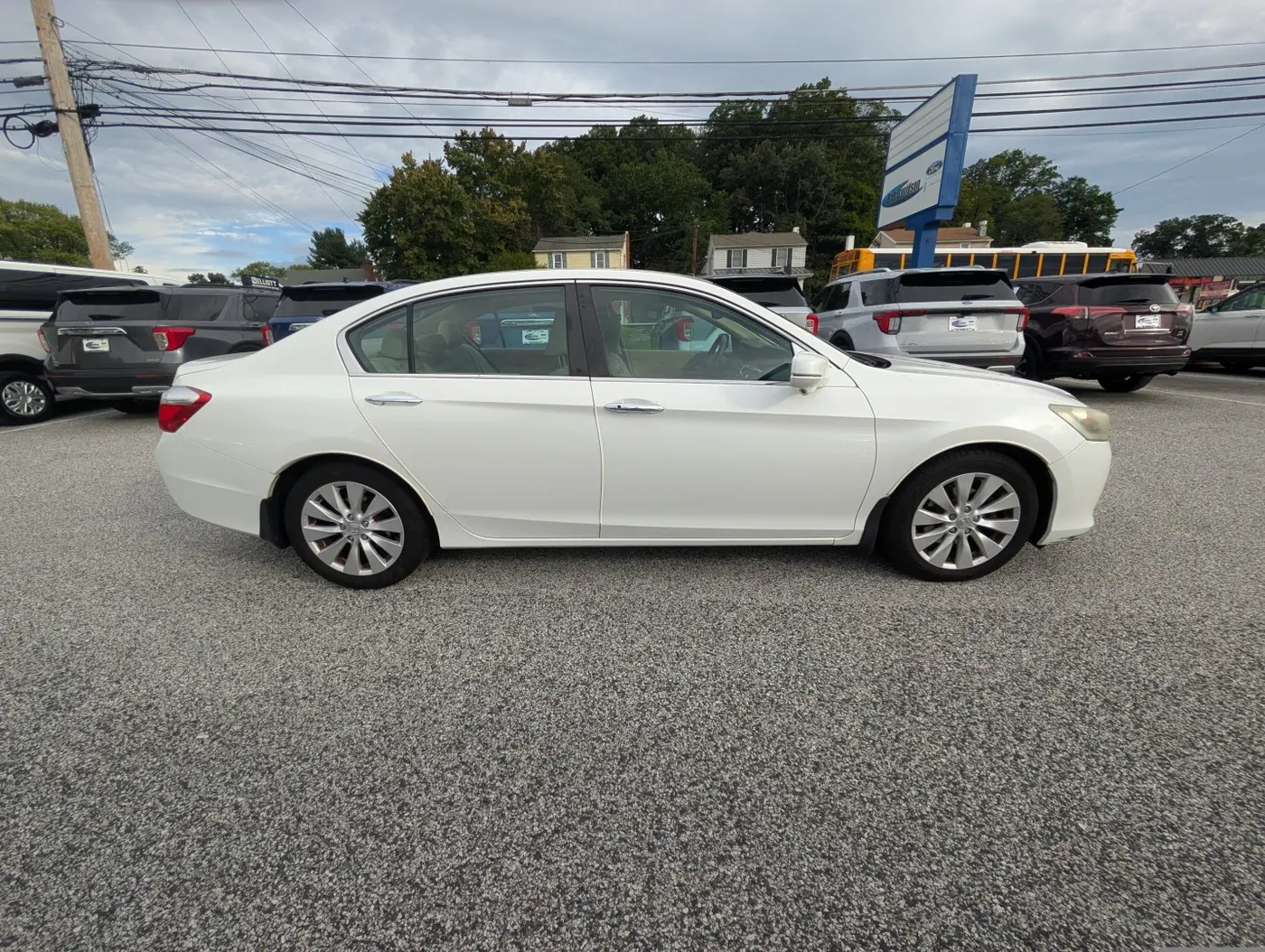 2015 Honda Accord - $11,200