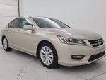 2015 Accord Thumbnail 1