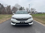 2017 Accord Thumbnail 4
