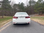 2017 Accord Thumbnail 9