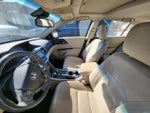 2014 Accord Thumbnail 10