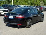 2017 Accord Thumbnail 5