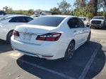 2017 Accord Thumbnail 5