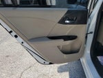 2017 Accord Thumbnail 11