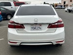 2017 Accord Thumbnail 3