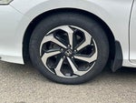 2017 Accord Thumbnail 6