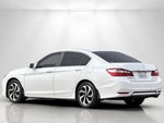 2017 Accord Thumbnail 5