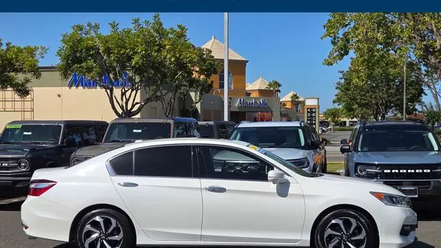 2017 Honda Accord EX-L V6 w/Navi w/Honda Sensing