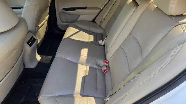 2017 Honda Accord EX-L V6 w/Navi w/Honda Sensing