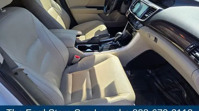 2017 Honda Accord EX-L V6 w/Navi w/Honda Sensing
