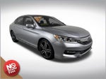 2017 Accord Thumbnail 1