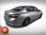 2017 Accord Thumbnail 3