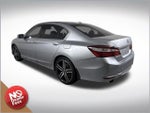 2017 Accord Thumbnail 5