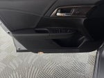 2017 Accord Thumbnail 9