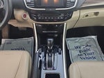 2016 Accord Thumbnail 15