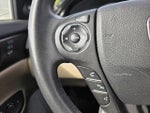2015 Accord Thumbnail 15