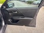 2015 Accord Thumbnail 14