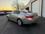 2014 Accord Thumbnail 11
