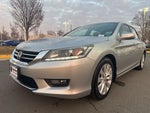 2015 Accord Thumbnail 12