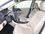 2015 Accord Thumbnail 16