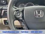 2016 Accord Thumbnail 30