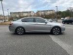 2017 Accord Thumbnail 8