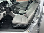 2017 Accord Thumbnail 9