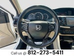 2017 Accord Thumbnail 11