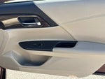 2016 Accord Thumbnail 14