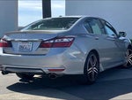 2017 Accord Thumbnail 13