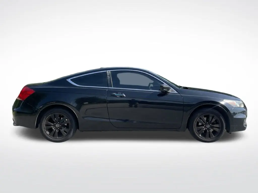 2011 Honda Accord - $2,571