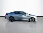 2016 Accord Thumbnail 4