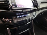 2017 Accord Thumbnail 16