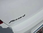 2015 Accord Thumbnail 9