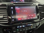 2016 Accord Thumbnail 16
