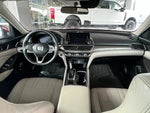 2018 Accord Thumbnail 9