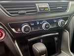 2018 Accord Thumbnail 16