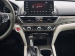 2019 Accord Thumbnail 26