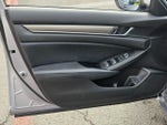 2018 Accord Thumbnail 15