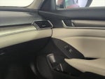 2019 Accord Thumbnail 22