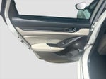 2018 Accord Thumbnail 22