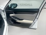 2018 Accord Thumbnail 30