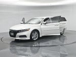 2019 Accord Thumbnail 31