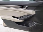 2019 Accord Thumbnail 12