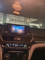 2018 Accord Thumbnail 21