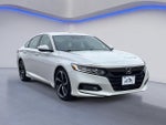 2018 Accord Thumbnail 9