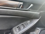 2018 Accord Thumbnail 15