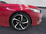 2018 Accord Thumbnail 16