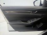 2018 Accord Thumbnail 12