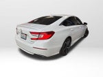 2018 Accord Thumbnail 3